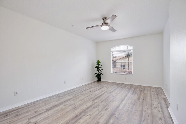 Building Photo - 696 Seabrook Ct