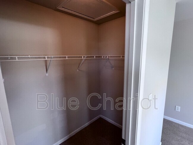 Building Photo - 125 Winifred Dr