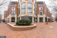 Building Photo - 520 John Carlyle St