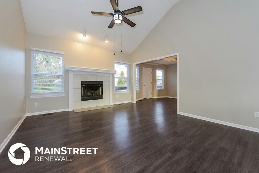 Building Photo - 410 N Cheyenne Dr