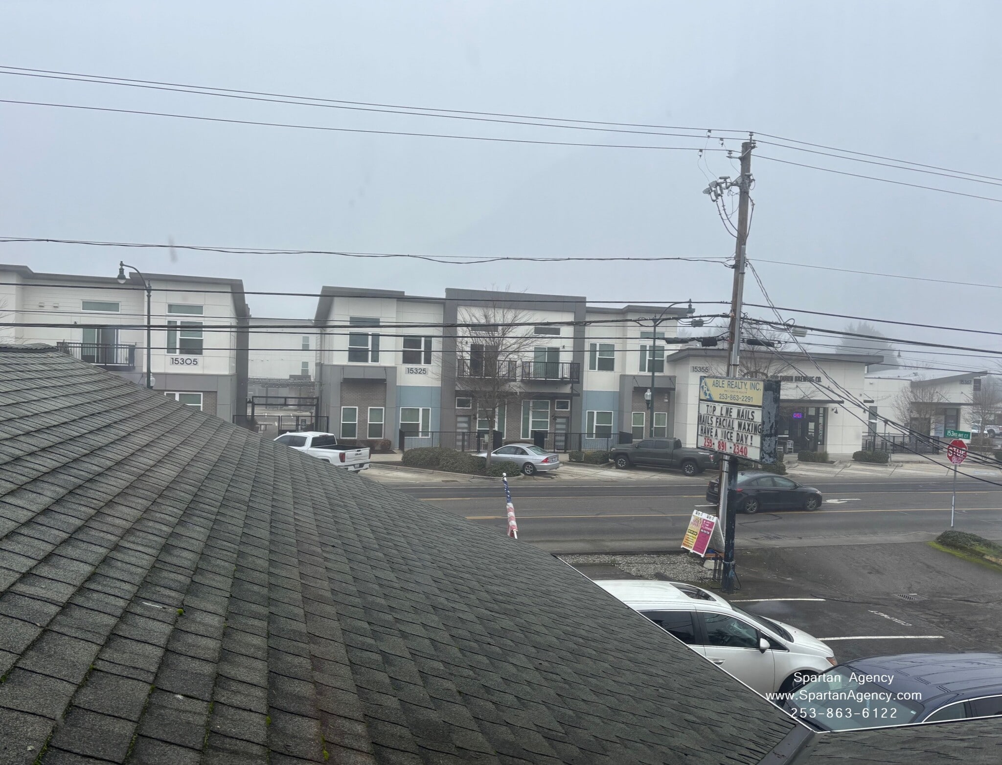 Building Photo - 15310 Main St E