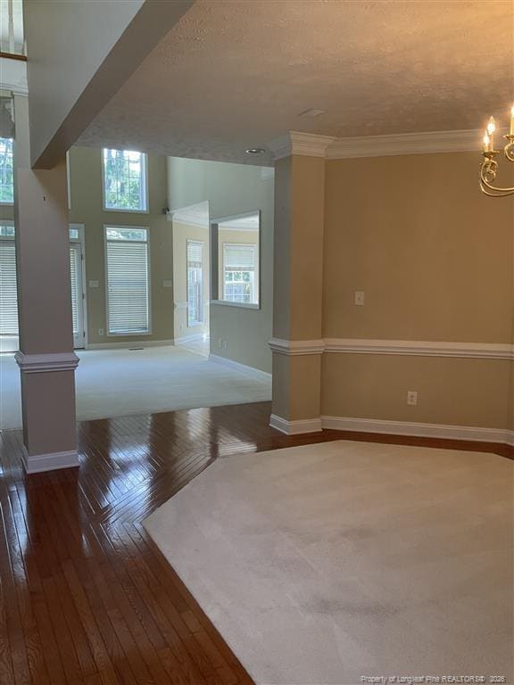 Building Photo - 4200 Ferncreek Dr