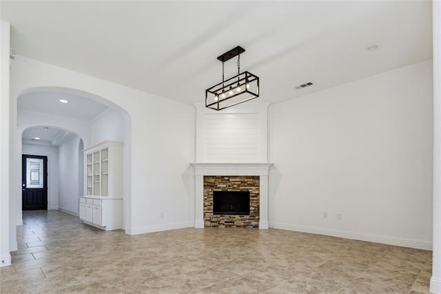 Building Photo - 8272 Haltered Horse Ln