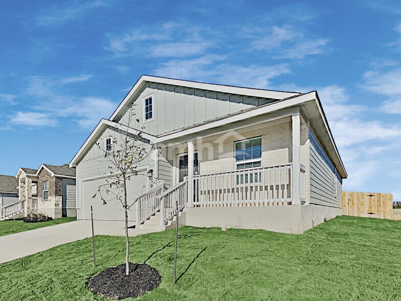 Primary Photo - 502 Summersweet Rd