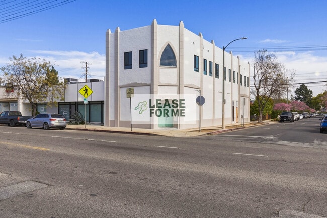 Building Photo - 8959 Hargis St