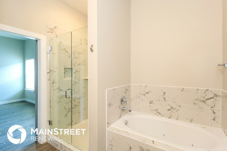 Building Photo - 11319 Paradise Out Ln