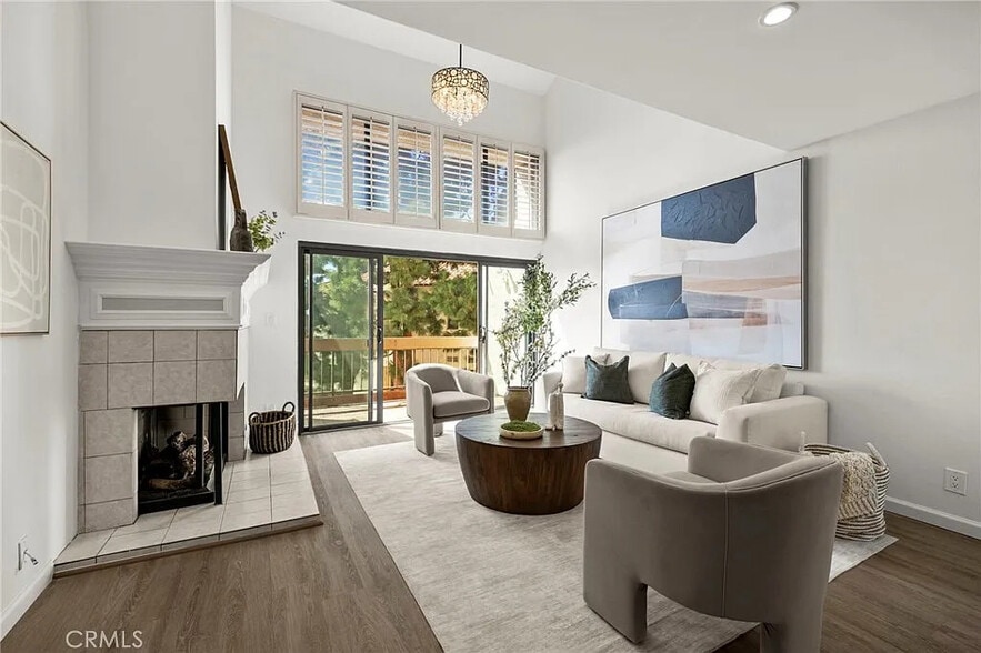 Building Photo - 8180 Manitoba St