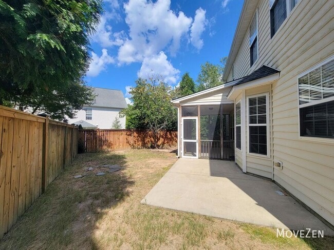 Building Photo - 419 Golden Harvest Loop