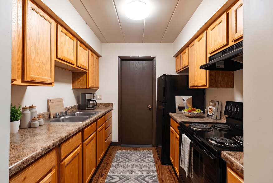 Building Photo - Highland Manor Apartments