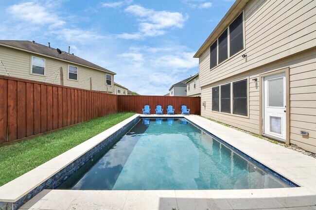 Building Photo - 11754 Green Coral Drive