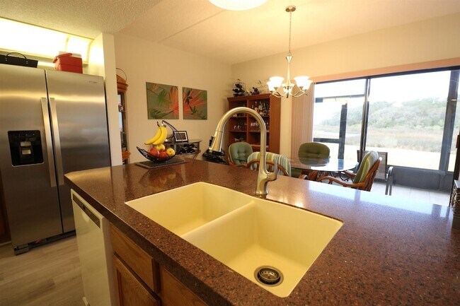 Building Photo - 31 Aledo Ct