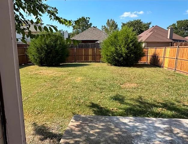 Building Photo - 5013 Goldenrod Dr