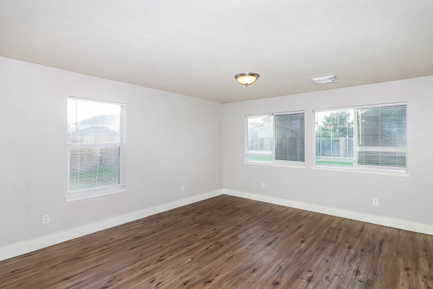 Building Photo - 7431 Leightonfield Ct