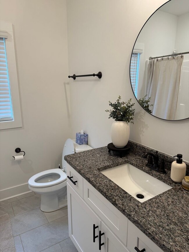 Building Photo - Charming 3BR House in Opelika