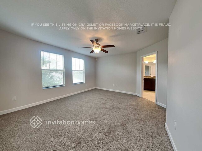 Building Photo - 28432 Pleasant Bay Lp