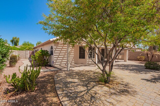 Building Photo - 6195 W Blackhawk Dr