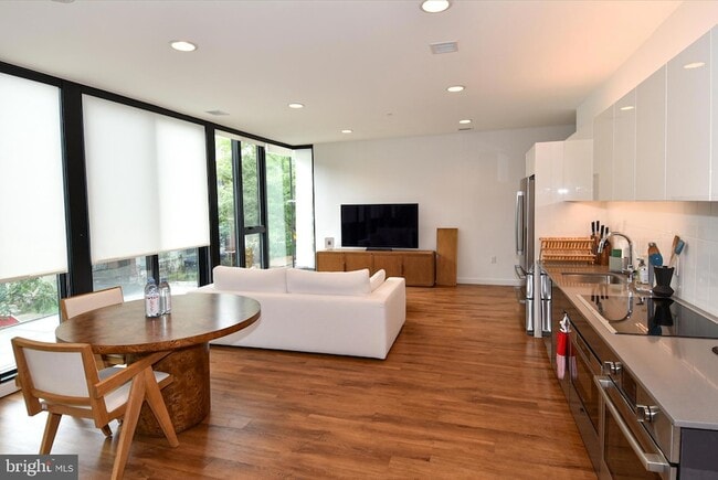 Building Photo - 57 N Street NW Unit UNIT 225