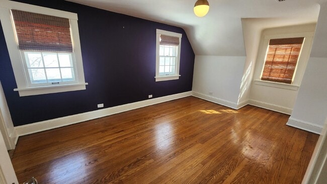 Building Photo - Stunning 4-Bedroom Home with Attached Garage and Fenced Yard