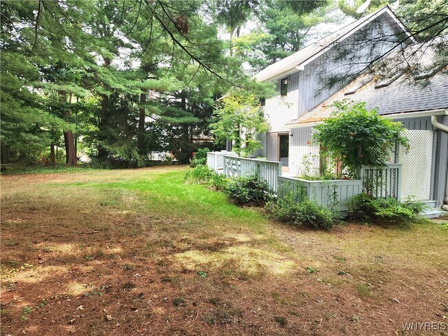 Building Photo - 36 Braunview Way