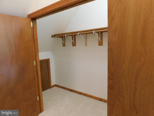 Building Photo - 13886 Berlin Turnpike