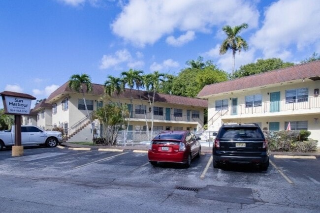 Building Photo - Sun Harbour Apartments