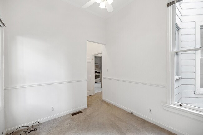 Building Photo - 1406 Post St