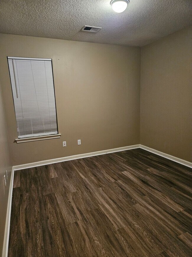 Building Photo - Great Home For Rent!!! Available now!