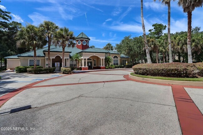 Building Photo - 160 Veracruz Dr