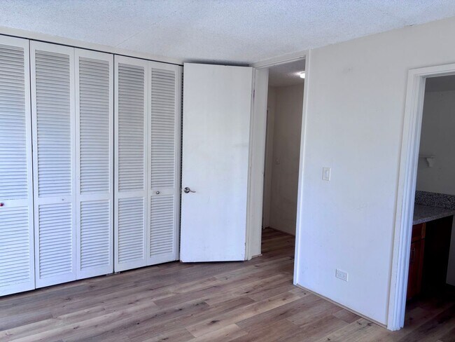 Building Photo - For Rent | A 3 Bedroom, 3 Bathroom, with 1 Assigned Parking Stall at Waipuna