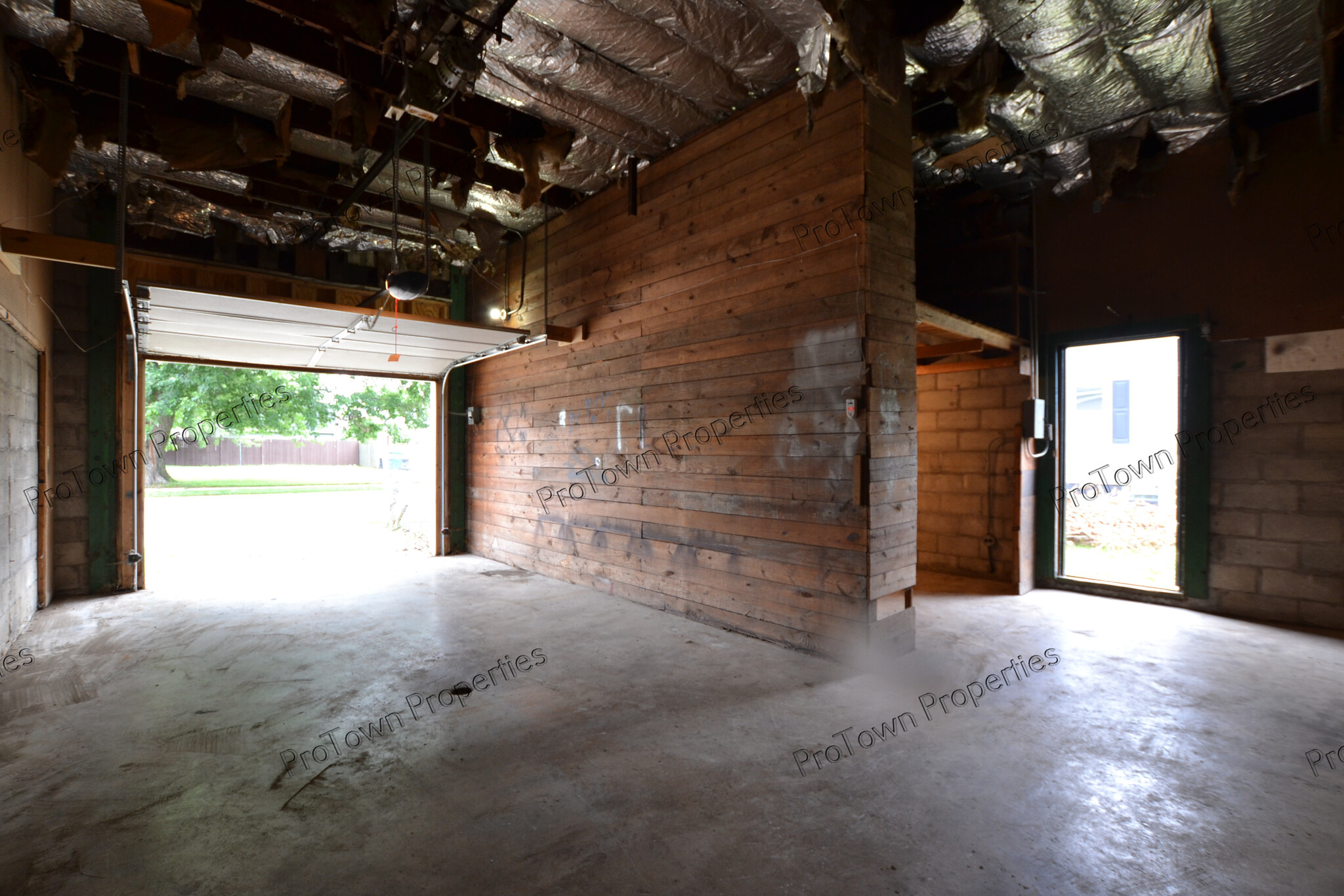 Building Photo - 301 Wheeler Ave