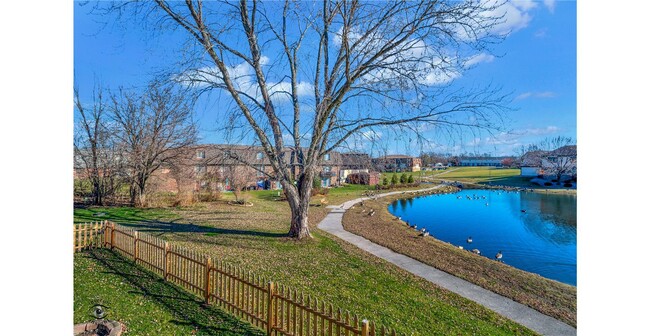 Building Photo - 75 Castle Coombe Ct