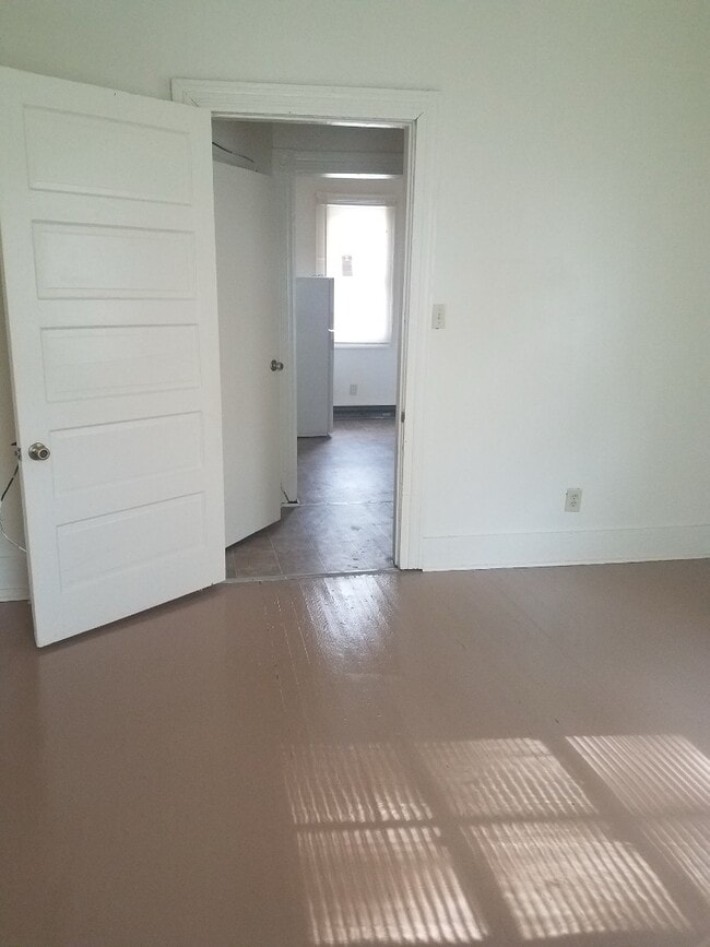 Building Photo - 616 Harrison St