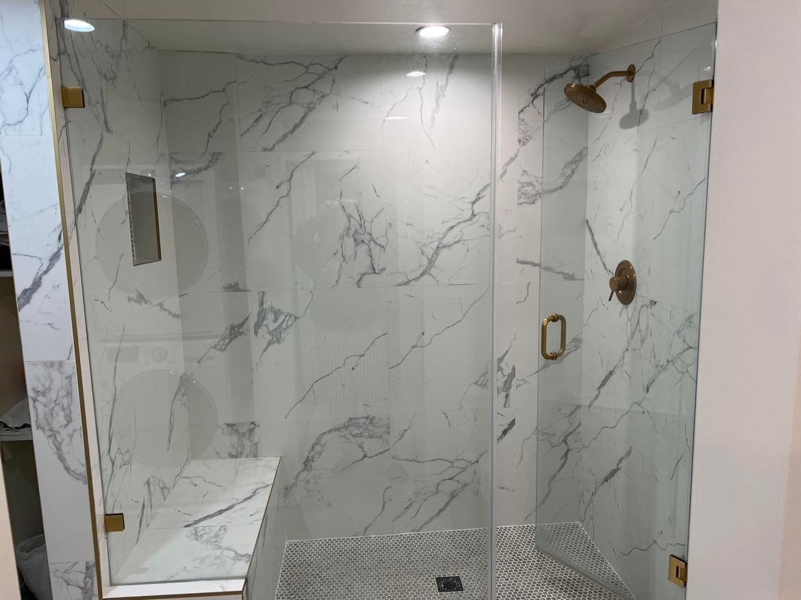 Building Photo - 6752 Hillpark Dr