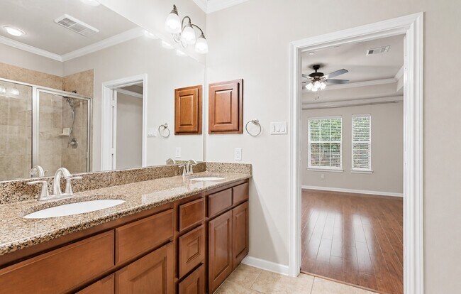 Building Photo - 7 Umbria Ln