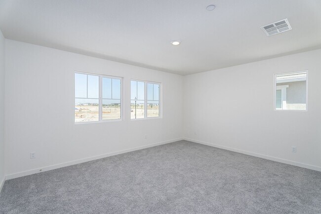 Building Photo - 1049 San Anselmo Ln