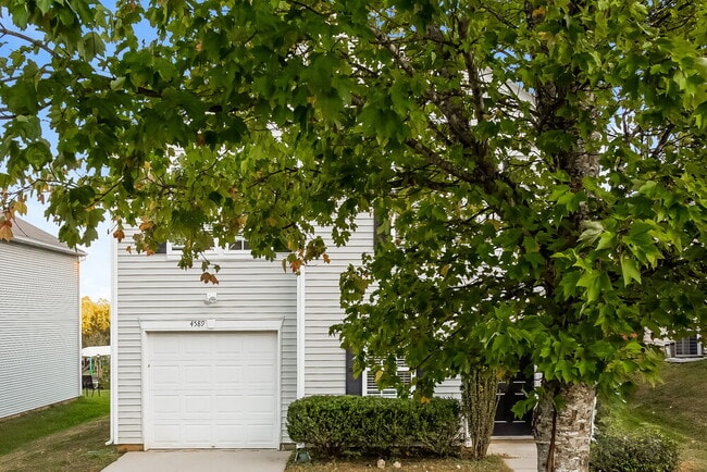 Building Photo - 4589 Kellybrook Dr