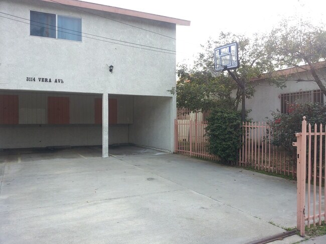 Building Photo - 3114 Vera Ave