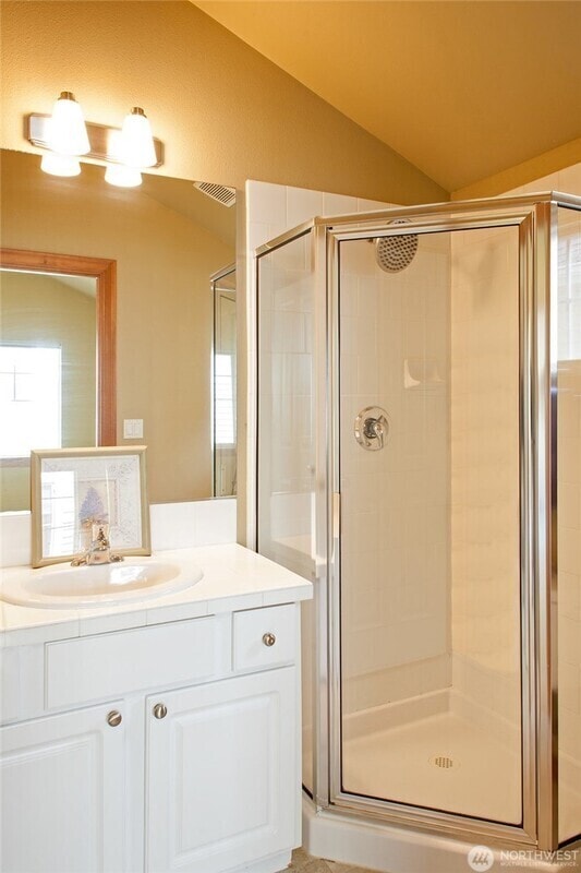 Building Photo - 1027 NE 123rd St