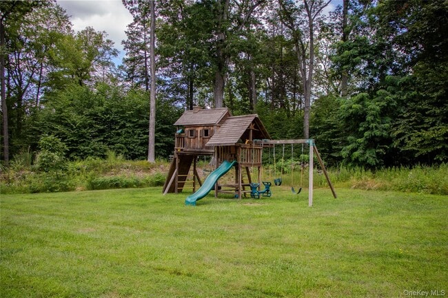 Building Photo - 14 Ledge Rock Ct