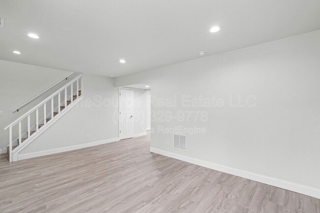 Building Photo - 1342 N Hampton Rd