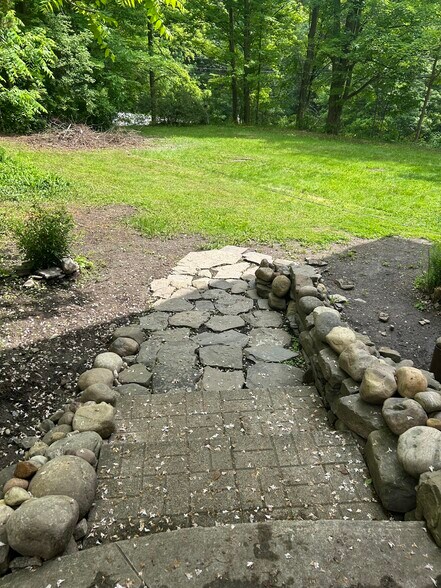 Yard Stair Details - 1538 Slaterville Rd