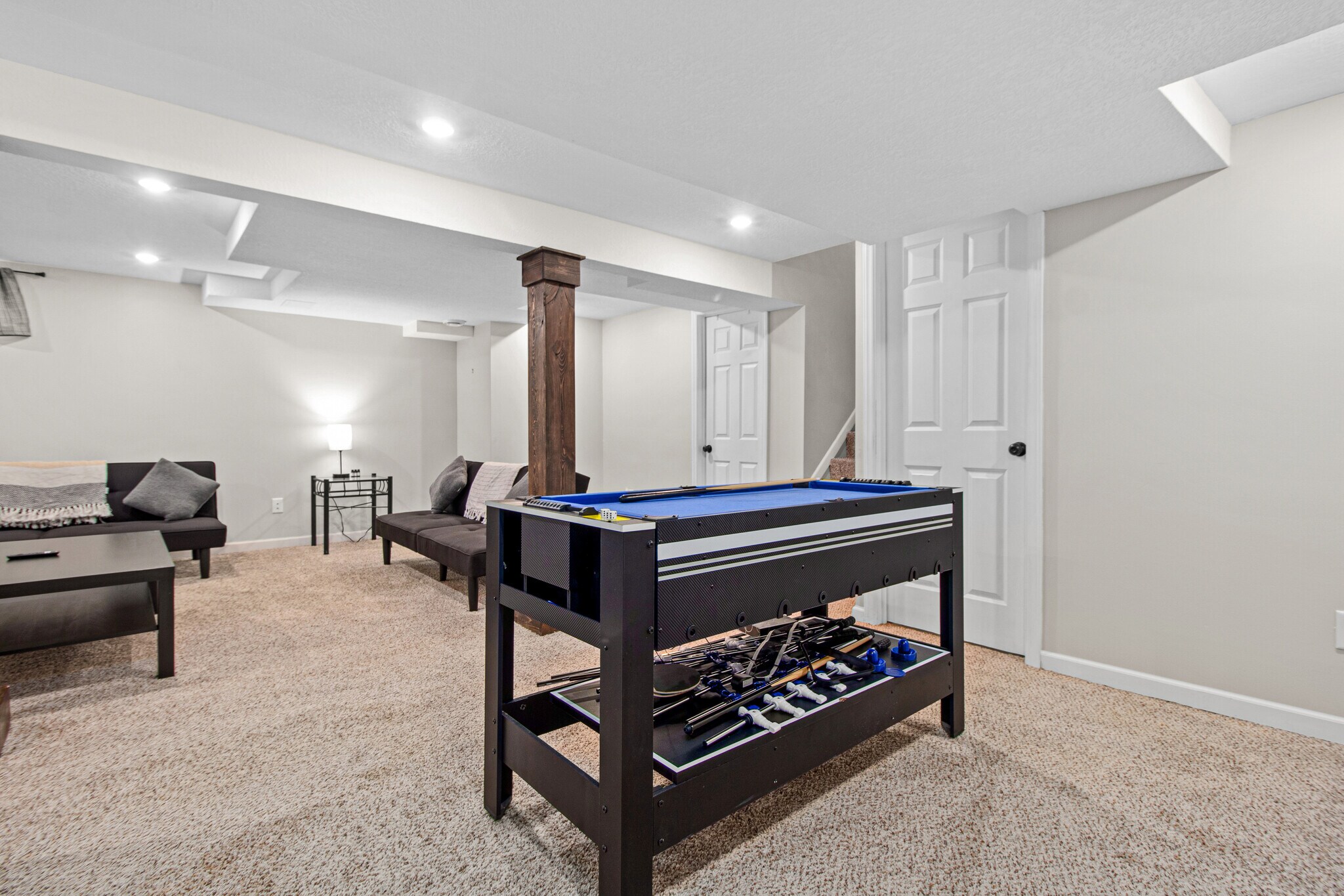 Building Photo - 6033 11th Ave S