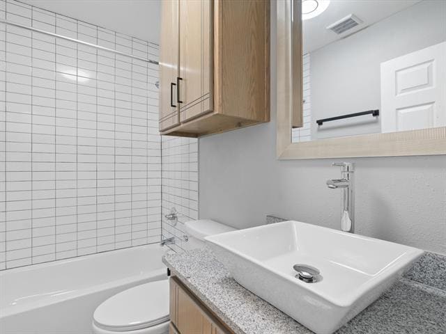 Building Photo - 109 Harmonson
