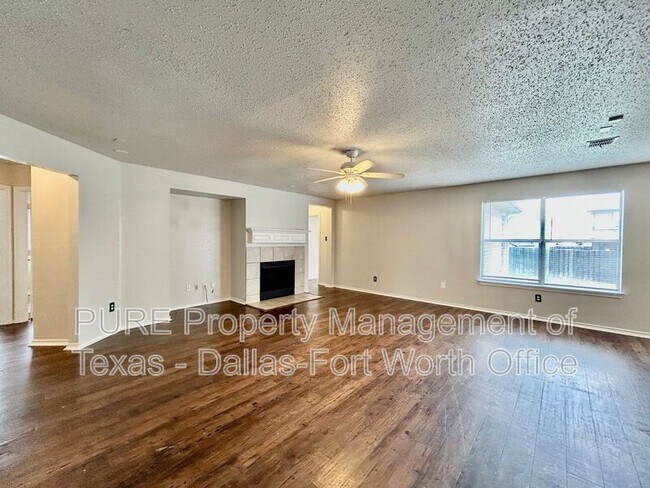 Building Photo - 2303 Bantry Ln