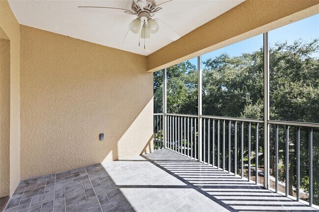 Building Photo - 200 Canopy Walk Ln