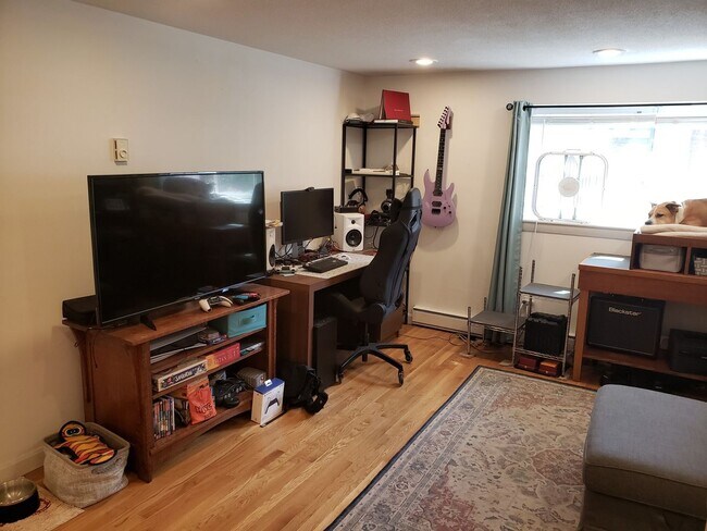 Building Photo - 1-bed on GL-B SEPT