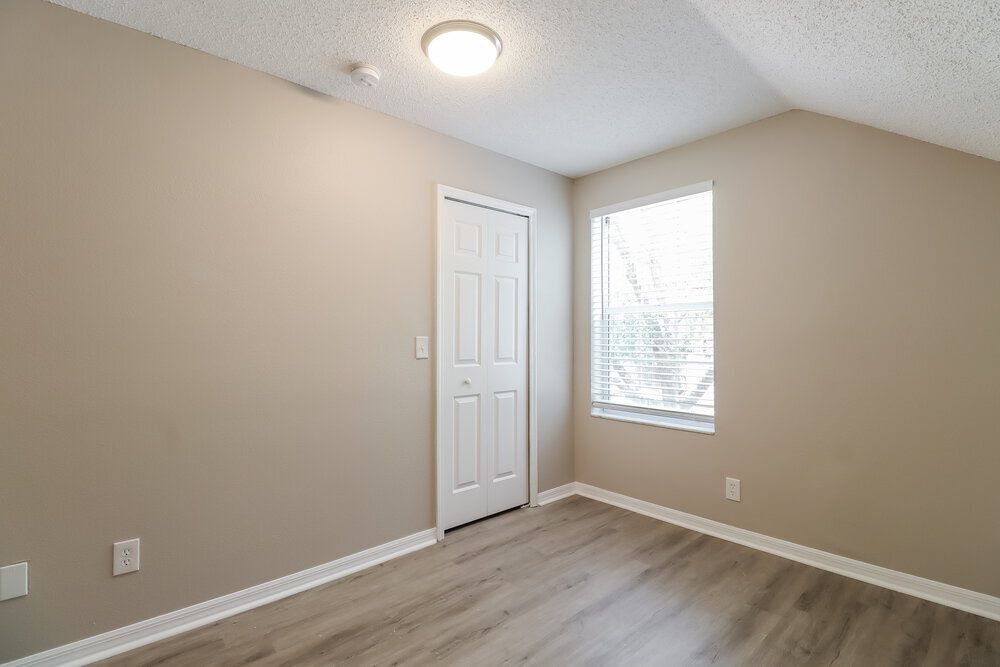 Building Photo - 732 Cape Cod Cir