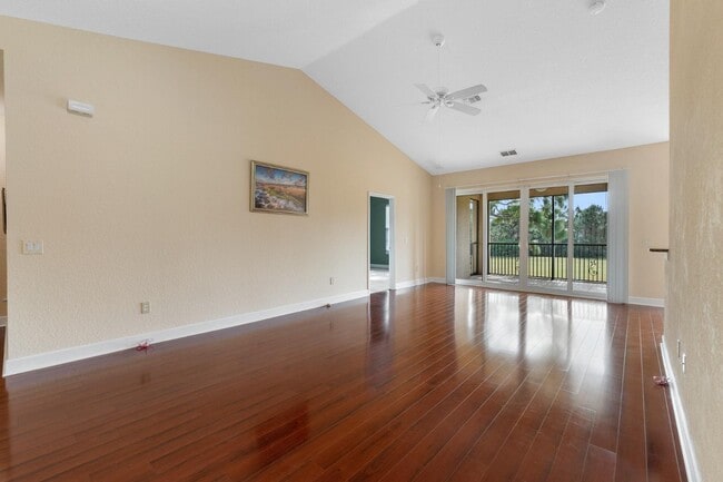 Building Photo - 136 Casa Bella Ln
