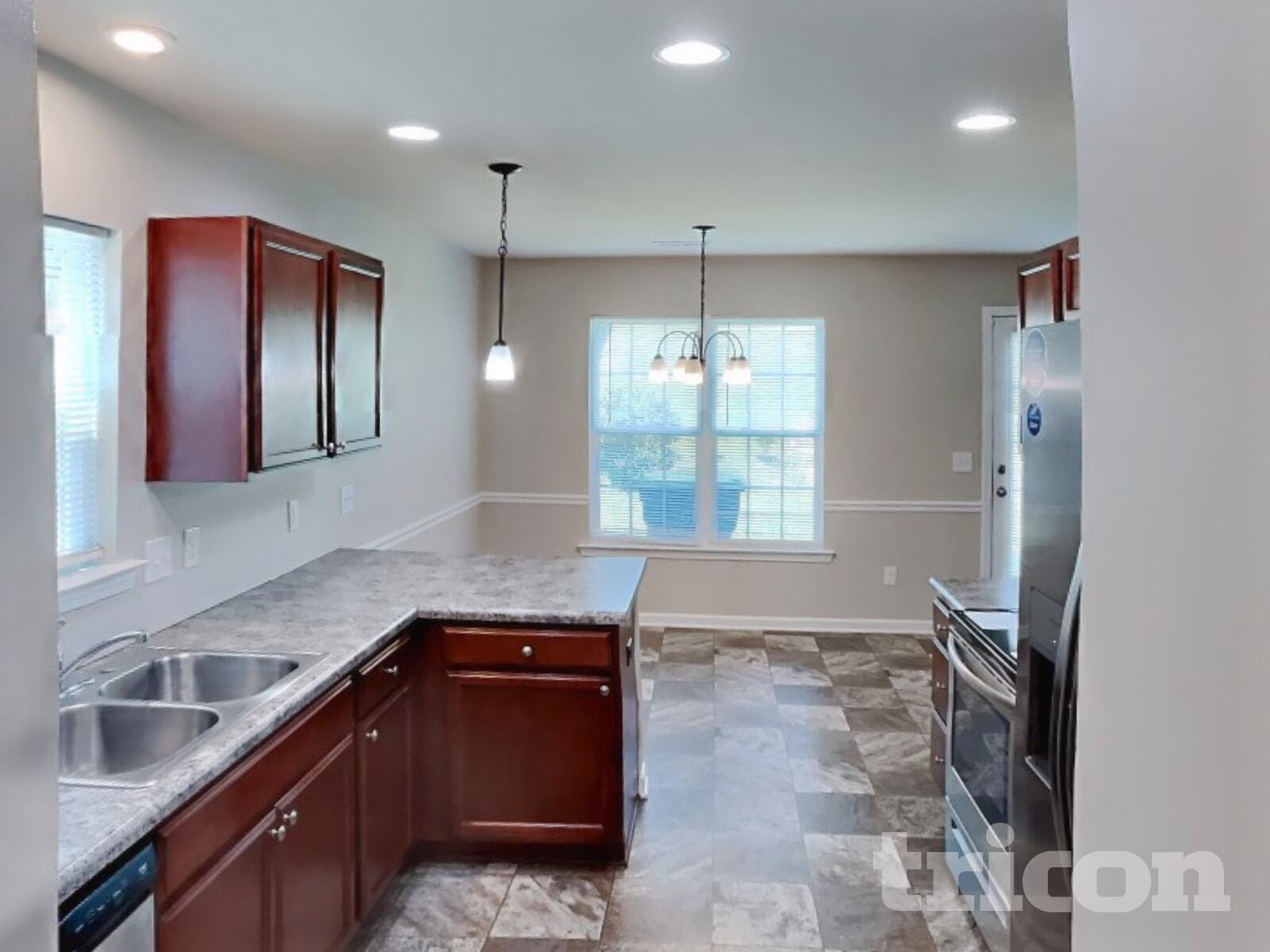 Building Photo - 4676 Midstream Crossing Dr