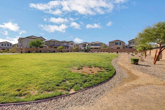 Building Photo - MODERN 2 Story, 3 Bedroom Home near Aliante!